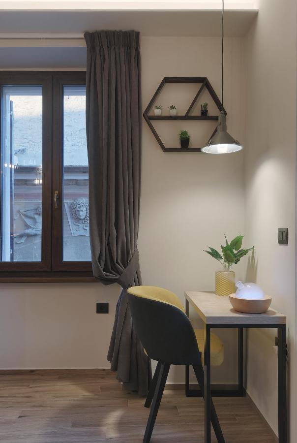 Apartment De Ville 2020 With Free Parking Pula Bagian luar foto